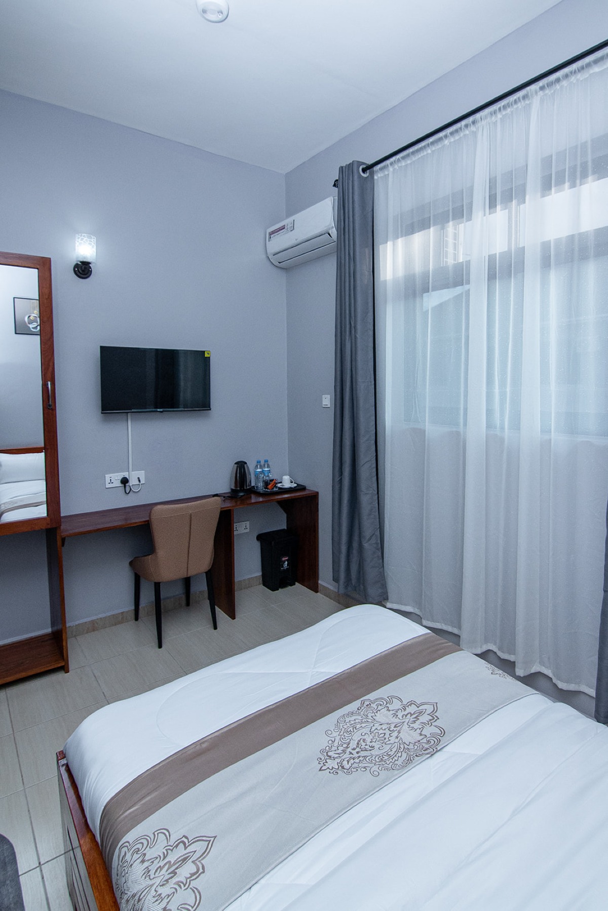 Room 122 photo 2
