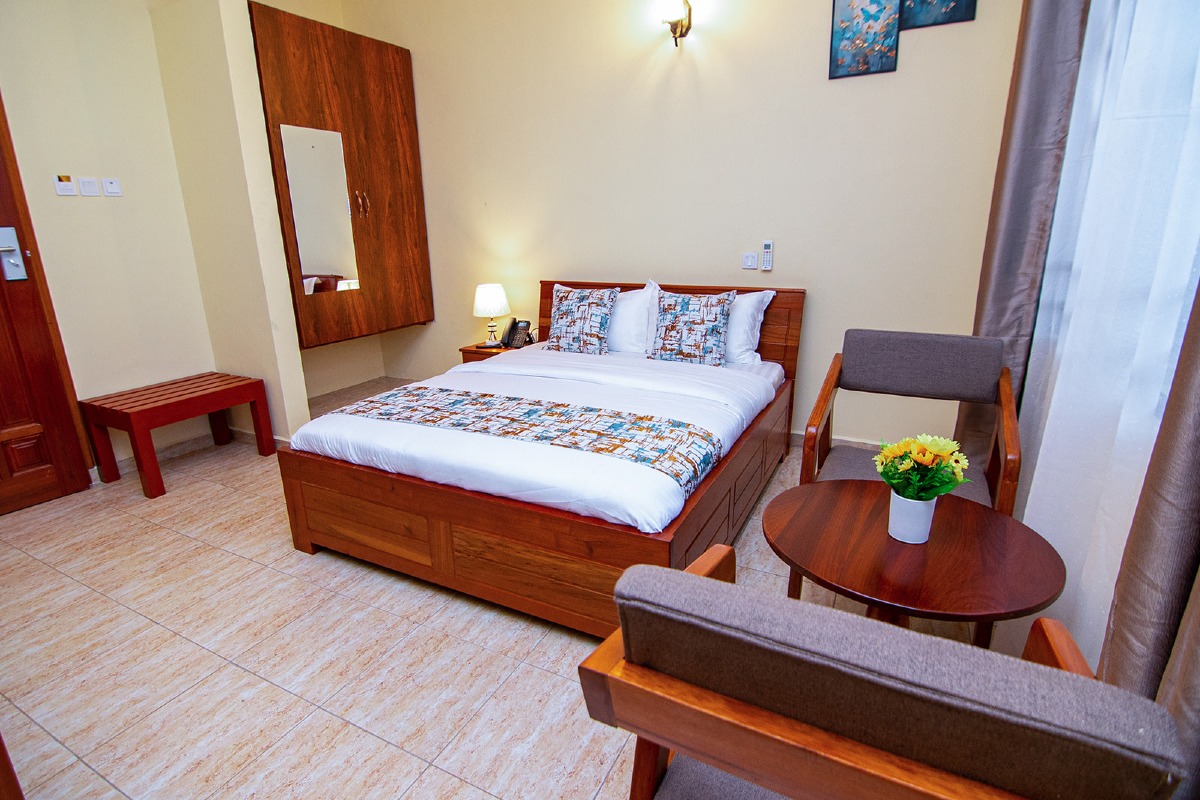 Room 214 photo 2