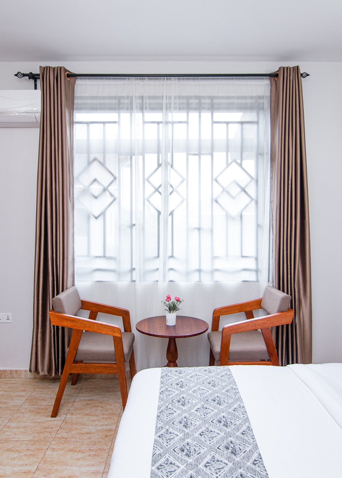 Room 211 photo 2