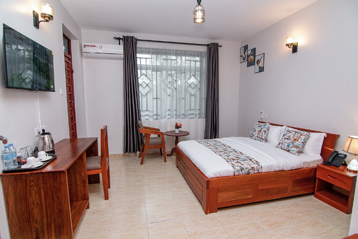 Room 212 photo 3